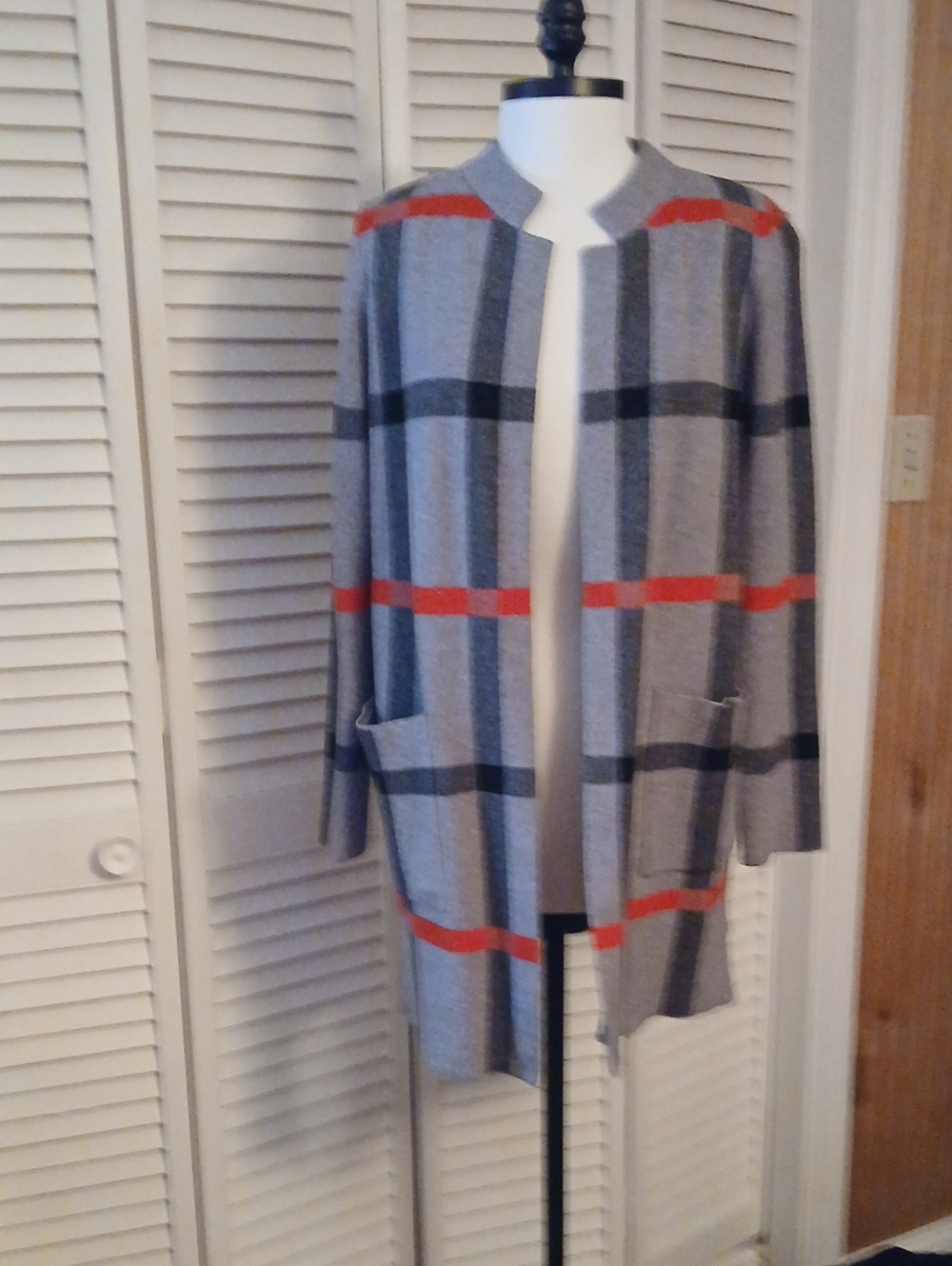 Tahari Gray Plaid Open-Front Cardigan with Red Stripes